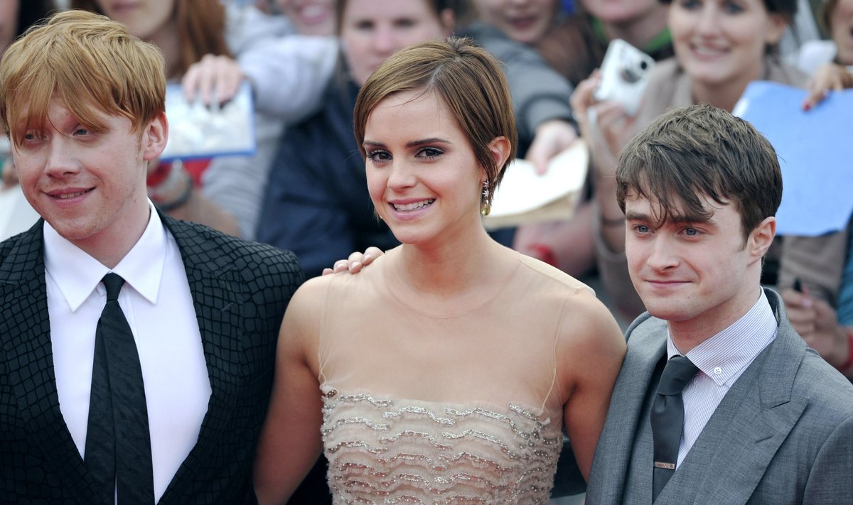 Danielis Radcliffas (dešinėje), Emma Watson, Ruppertas Grintas