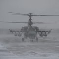 Rusija į bazę netoli sienos su Ukraina atskraidino naujus kovinius sraigtasparnius