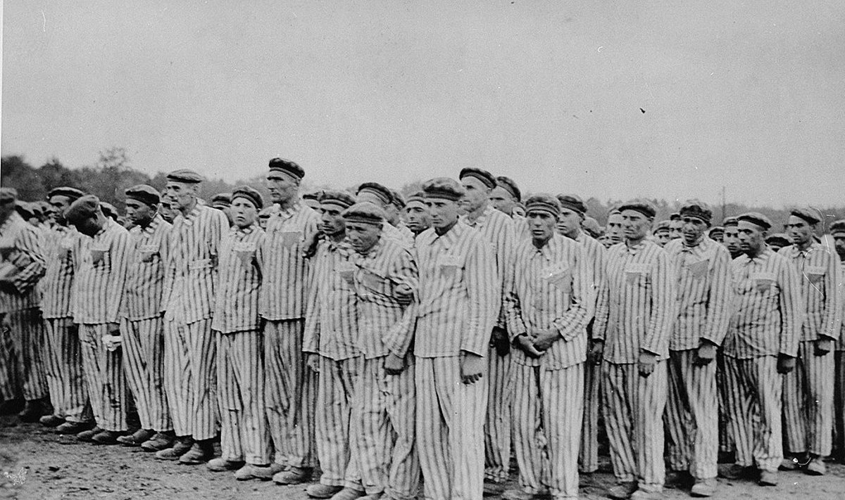 Nacių koncentracijos stovyklos kaliniai 