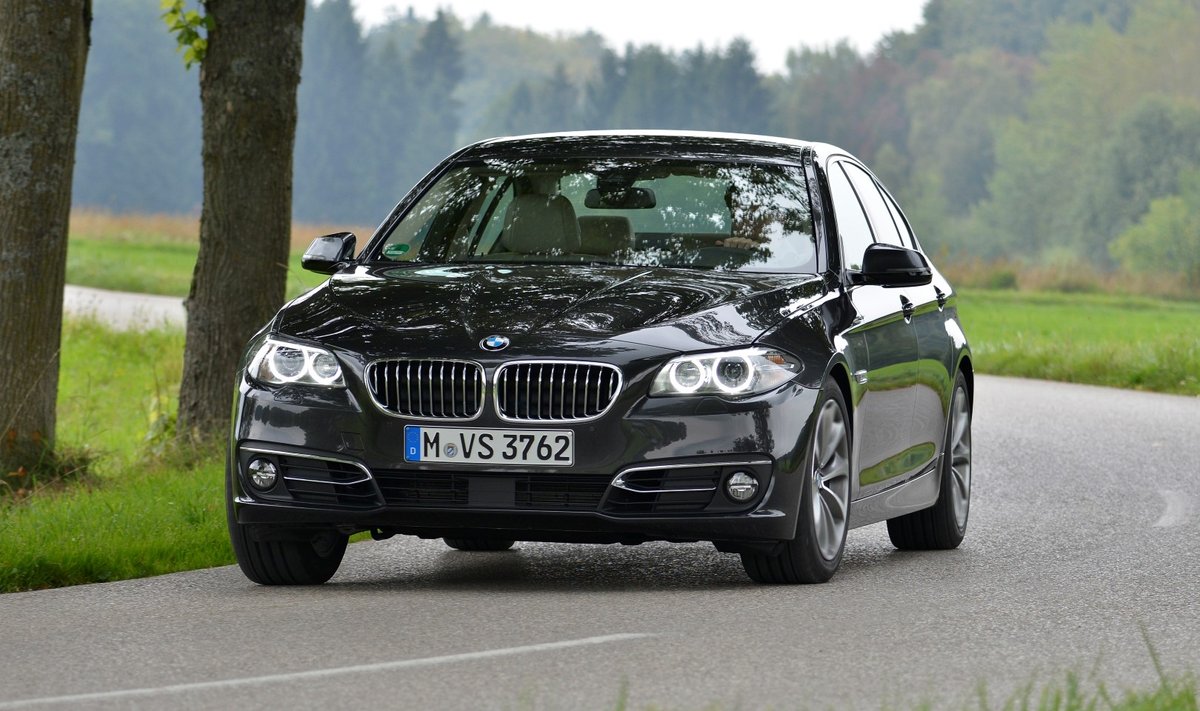 "BMW 5"