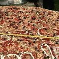 Palangoje iškepta rekordinio dydžio pica