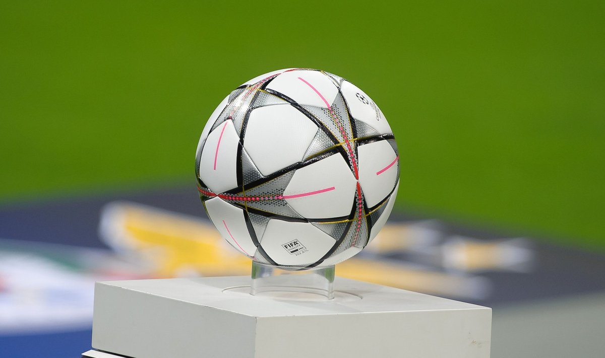 UEFA Čempionų lygos ketvirtfinalio kamuolys
