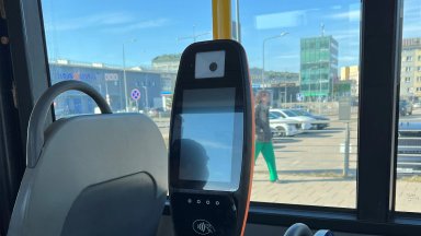 Vilniuje nauja e. bilieto sistema – autobusuose jau atsiranda nauji komposteriai