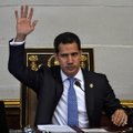 Tiek Guaido, tiek jo varžovas teigia laimėję Venesuelos parlamento pirmininko rinkimus