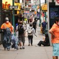 Niujorke paskiepijus 70 proc. visų gyventojų atšaukiami COVID-19 apribojimai