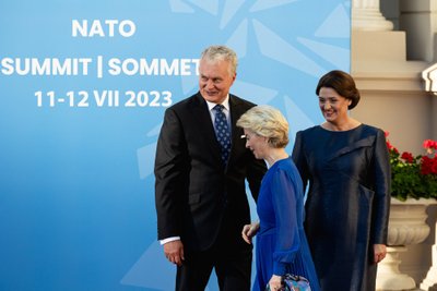 Europos Komisijos (EK) pirmininkė Ursula von der Leyen, Lietuvos Respublikos Prezidentas Gitanas Nausėda, Pirmoji ponia Diana Nausėdienė