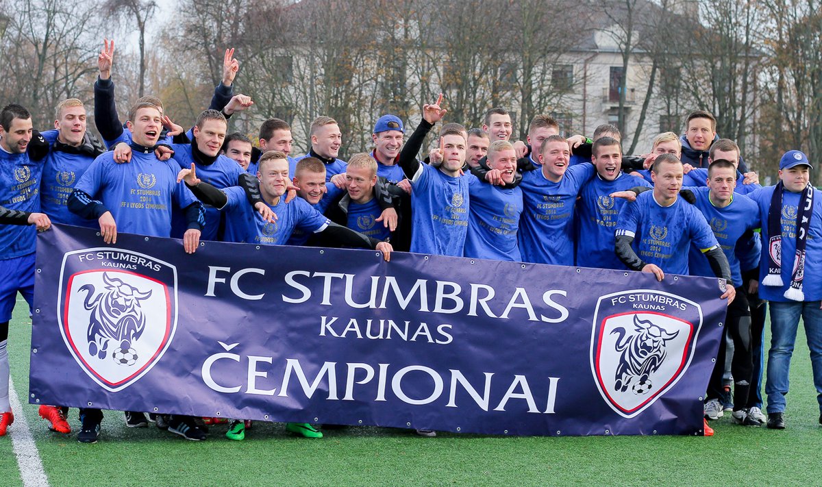 Rezultatyviame Lietuvos futbolo pirmos lygos finiše – „Stumbro“ triumfas