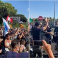 Ne, didžiausiame Italijos oro uoste vykęs protestas nėra susiję su pasipriešinimu skiepams ir „žaliesiems pasams“
