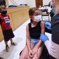 JAV leido stiprinančiąja „Biontech“/“Pfizer“ vakcinos doze skiepyti vyresnius nei 12 metų vaikus
