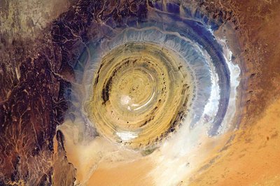 Richato struktūra Mauritanijoje, dar vadinama Sacharos akimi (Ch. Hadfieldo/NASA nuotr.)