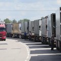 На границе с Беларусью растут очереди: водители вынуждены ждать по 3-4 дня
