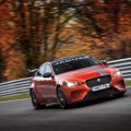 „Jaguar XE SV Project 8“ pasiekė rekordą legendinėje trasoje