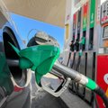 Цена на бензин местами превышает 2 евро за литр – благоприятных прогнозов у аналитиков нет