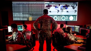 Rusijai – kibernetinis smūgis nuo JAV ginkluotųjų pajėgų „Cyber Command“ būrio: ataką patvirtino generolas
