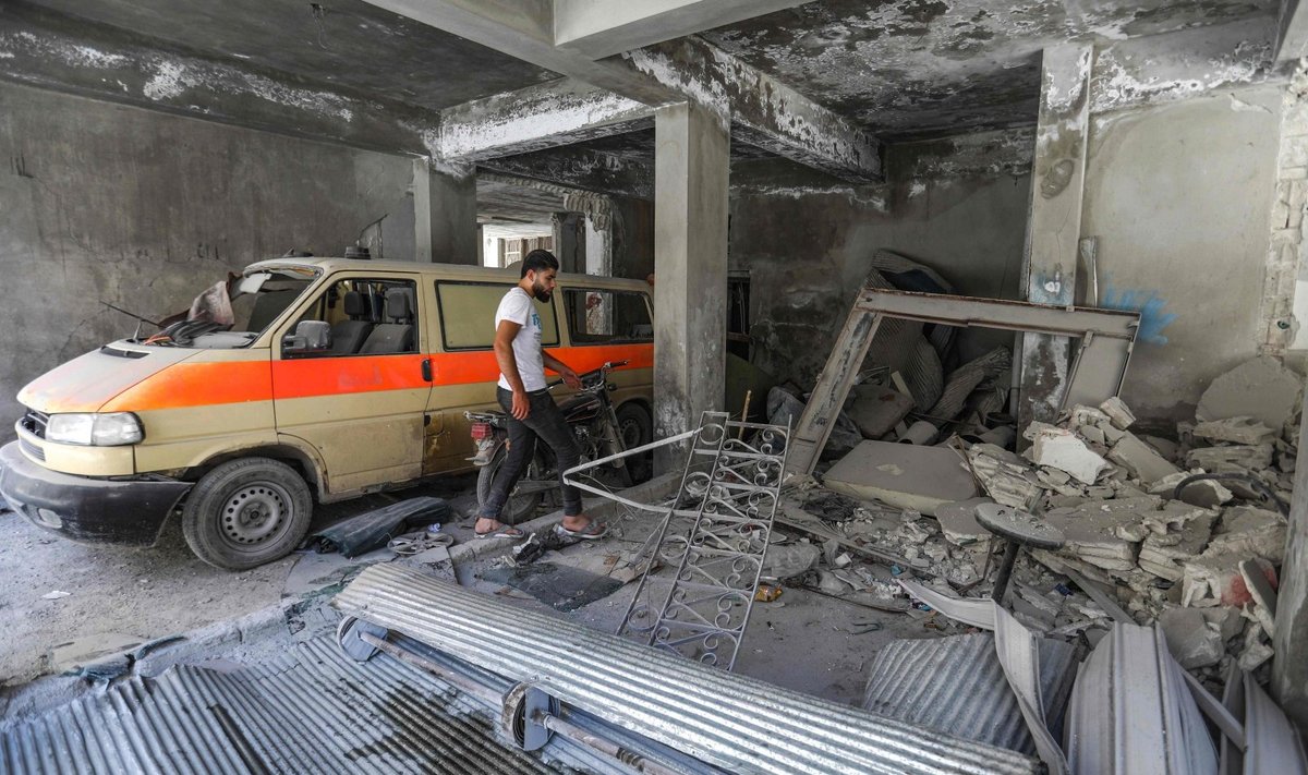 Per Sirijos režimo aviacijos smūgius šiaurės vakaruose žuvo 7 žmonės, nukentėjo ligoninė