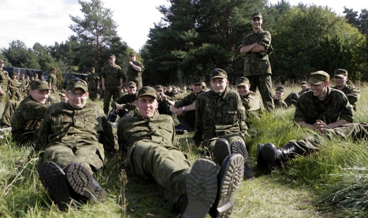 Estonian soldiers
