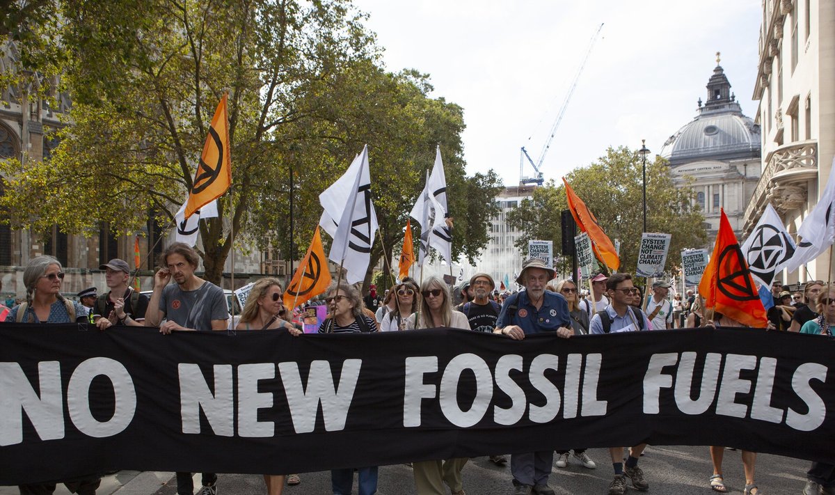 Protestas prieš iškastinį kurą Londone