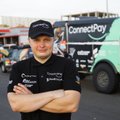 Dakare sunkvežimiu lenktyniausianti lietuviška komanda papasakojo, ką spėjo nuveikti per parą Saudo Arabijoje