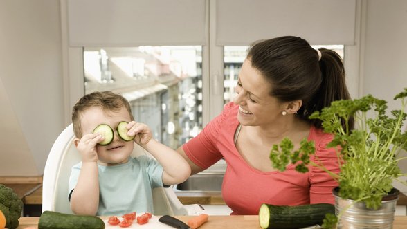 Daugiau nei pusė Lietuvos vaikų šių produktų suvalgo per mažai: dietologė ragina tėvus susiimti