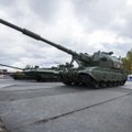 Российский депутат опроверг информацию о том, что он застрял в танке