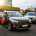 „CityBee“ Baltijos kelio proga pasiūlė vairuoti ypatinga simbolika paženklintus automobilius ir paspirtukus