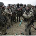Ukrainos rytuose per apšaudymą žuvo vienas karys
