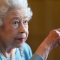 Karalienė Elžbieta II dėl COVID-19 simptomų atšaukia susitikimus