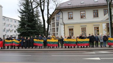 Pernai visą Lietuvą sužavėjusią akciją tauragiškiai pritaikė karantino sąlygoms