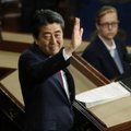 Spėliojama, kad netrukus atsistatydins Shinzo Abe