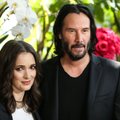 Filmavimo aikštelėje nutikęs įvykis Winonai Ryder ir Keanu Reevesui ramybės neduoda iki šiol: ar jiedu oficialiai susituokę?