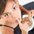 Emocinis valgymas: kaip įveikti stresą be papildomų kalorijų?