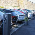 Parama elektromobiliams ir jų krovimo stotelėms: ar užteks paskatos visiems laikams pamiršti dyzeliną