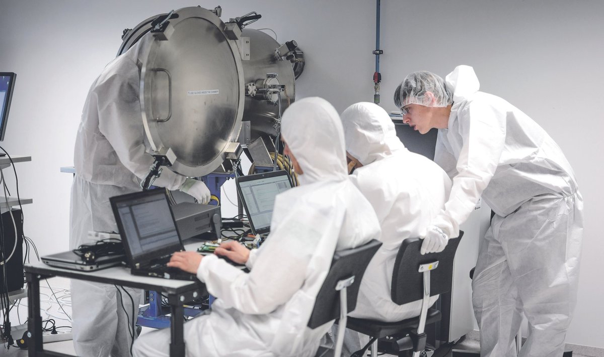 LituanicaSAT-2 ir EPSS kvalifikacijos programa