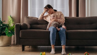 1 iš 5 mamų patiria pogimdyvinės depresijos simptomus: sutrikimas dažnai neatpažįstamas arba klaidingai klasifikuojamas