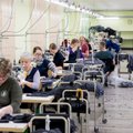 Lietuvos pasienyje įsikūrusi siuvykla: gaminiai keliauja į daugybę šalių, o dabar atidarė ir išparduotuvę