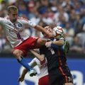Miuncheno „Bayern“ futbolininkai pristabdyti Hamburge