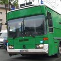 Autobusas, vežantis kalinius, pakeliui niekada nesustoja