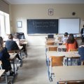 Ministerija siūlo palaipsniui naikinti jungiamąsias klases, stambinti mažąsias mokyklas