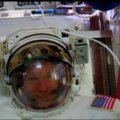 Vanduo astronauto šalme privertė grįžti į kosminę stotį