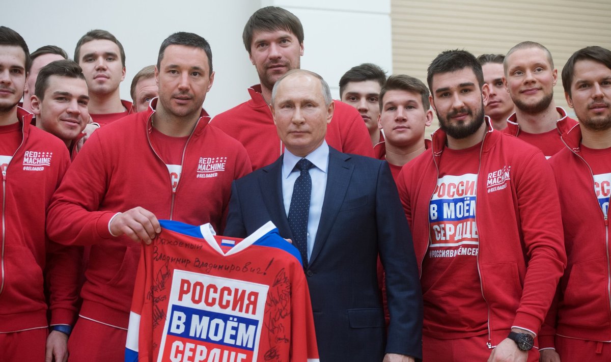 Rusijos prezidentas Vladimiras Putinas išlydi savo šalies atletus į žiemos olimpines žaidynes