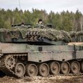 Šeši Ispanijos Ukrainai skirti tankai „Leopard“ pasiekė Lenkiją
