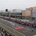 Paskyrus baudas pakito P. Korėjos lenktynių starto rikiuotė