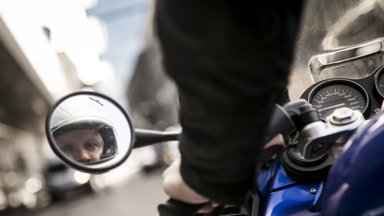 Kviečia į darbą važiuoti motociklu ar motoroleriu: tam yra viena priežastis
