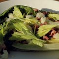 „Virtuvės mitų griovėjai“: salotos su šonine ir Pecorino sūriu