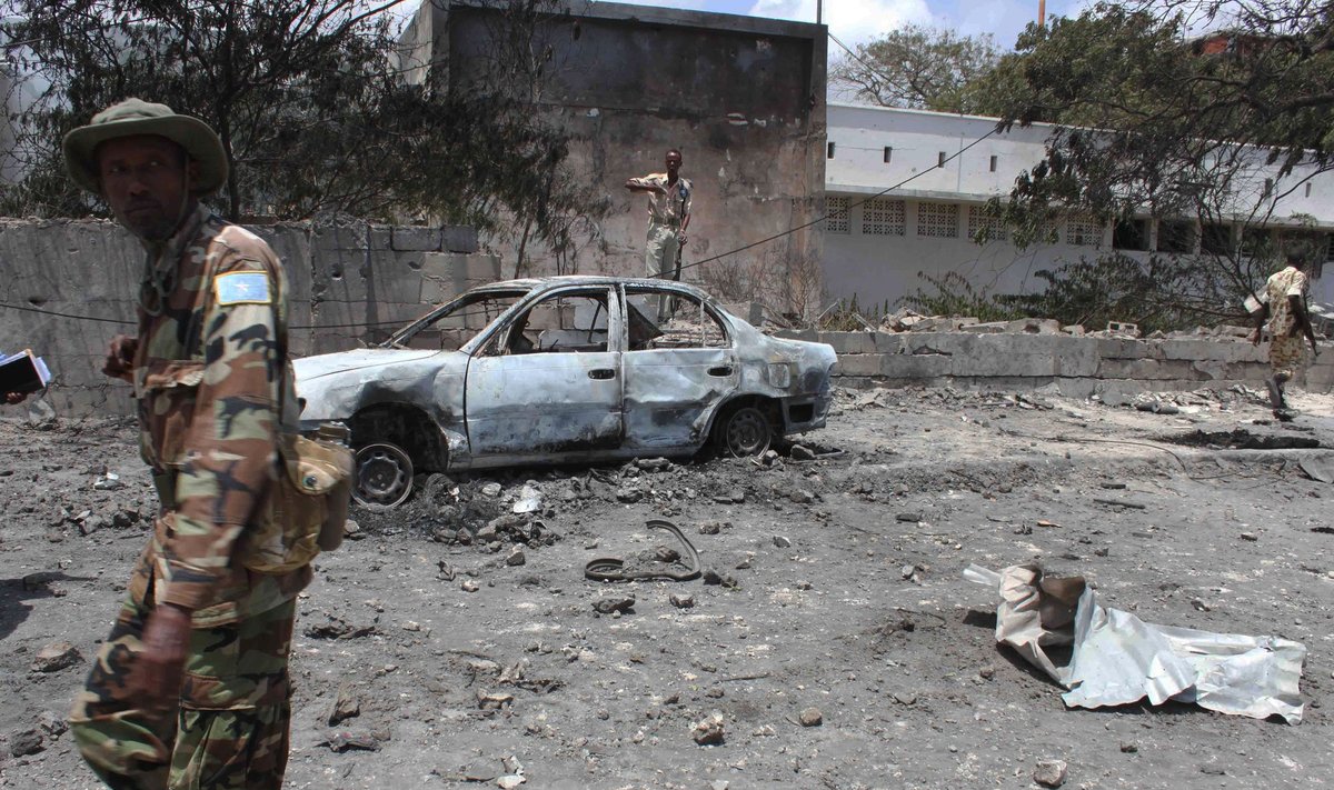 Somalio sostinėje per sprogimą žuvo mažiausiai 65 žmonės