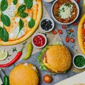 „Čili Pizza“ įdarbins 100 ukrainiečių ir tieks nemokamą maitinimą pabėgėliams didžiuosiuose Lietuvos miestuose