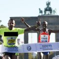 Berlyno maratone triumfavęs Kenijos bėgikas W. Kipsangas pagerino pasaulio rekordą
