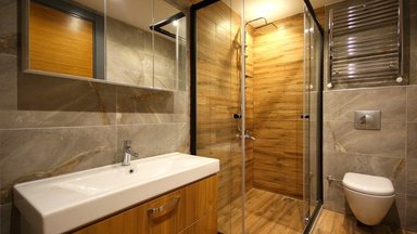 Patarimai, kaip patogiai ir moderniai įsirengti mažo ploto vonią ir tualetą: technologijos pranoko pačios save