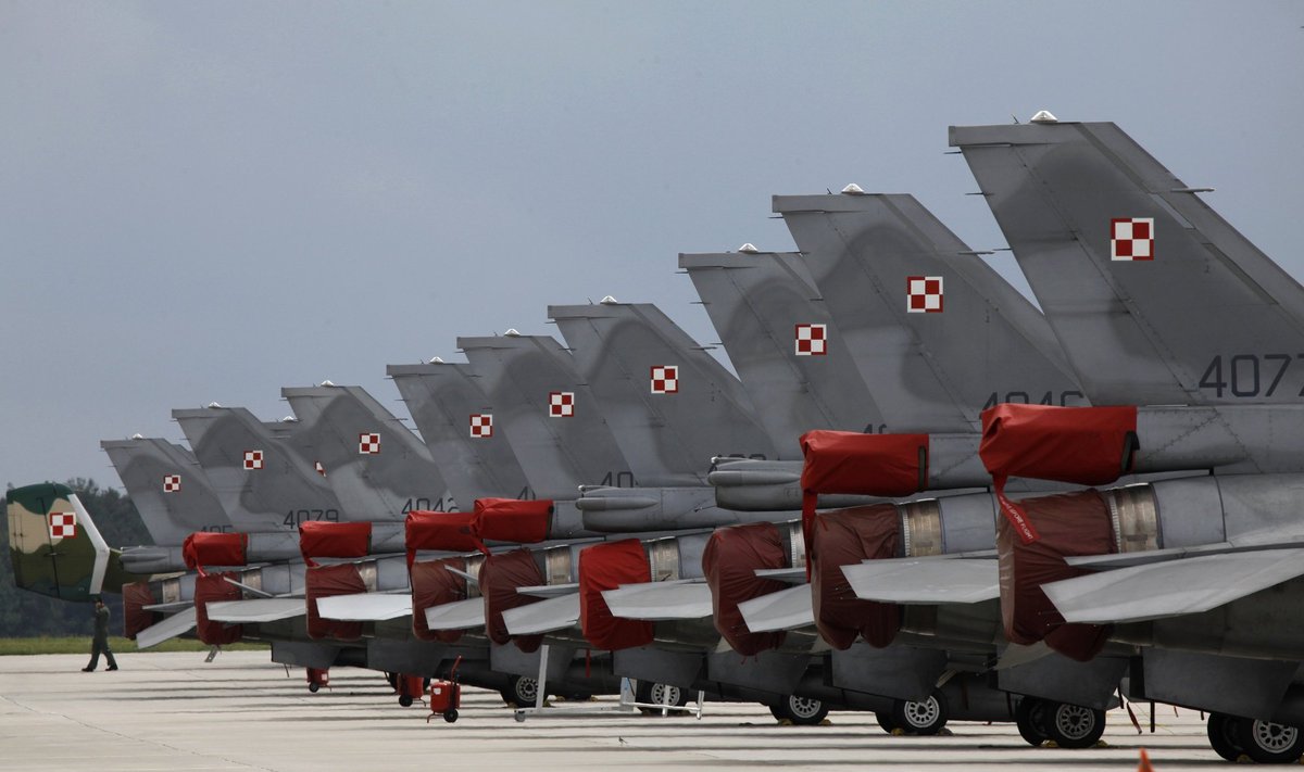 Poland's F-16