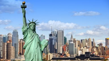 Mer Nowego Jorku: Nie można nikogo pozbawiać prawa do języka. Formy wyborcze dostępne w 10 językach